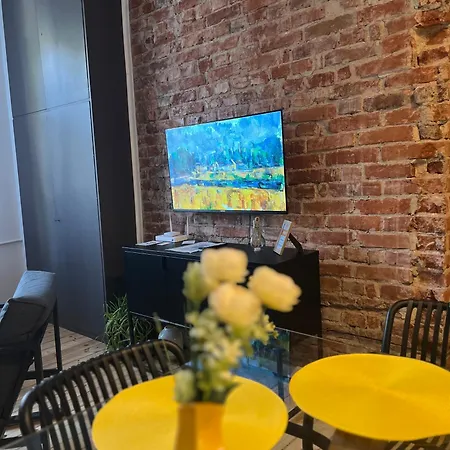 Vibes - Friends & Family *