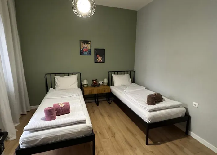 דירה Vibes - Friends & Family *