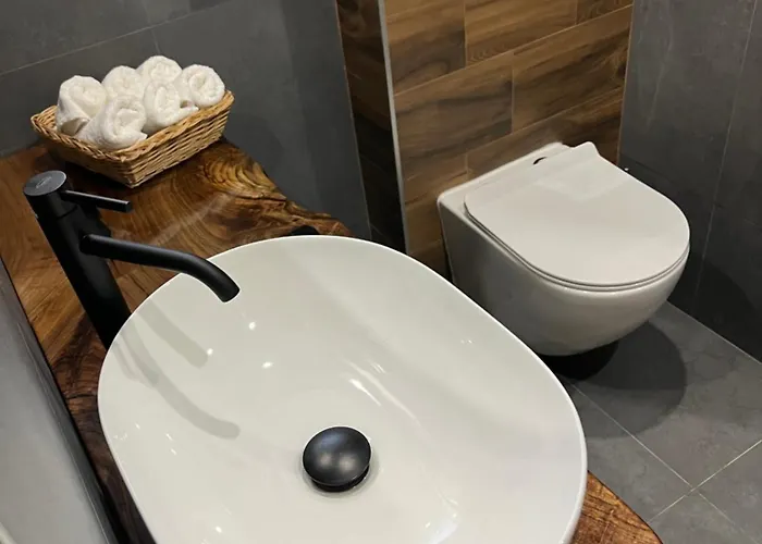 Vibes - Friends & Family