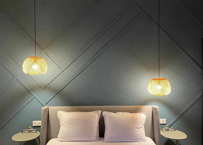 Apartment Vibes - Friends & Family *