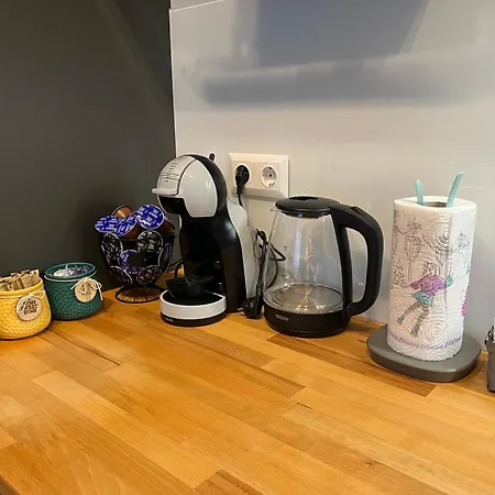 Vibes - Friends & Family * Sófia